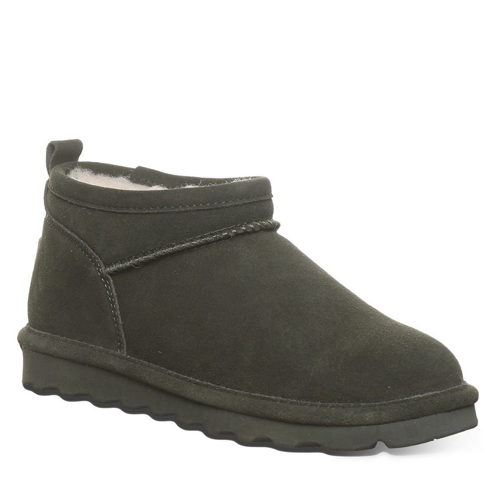 NWT BearPaw Dark Green Shorty Boots